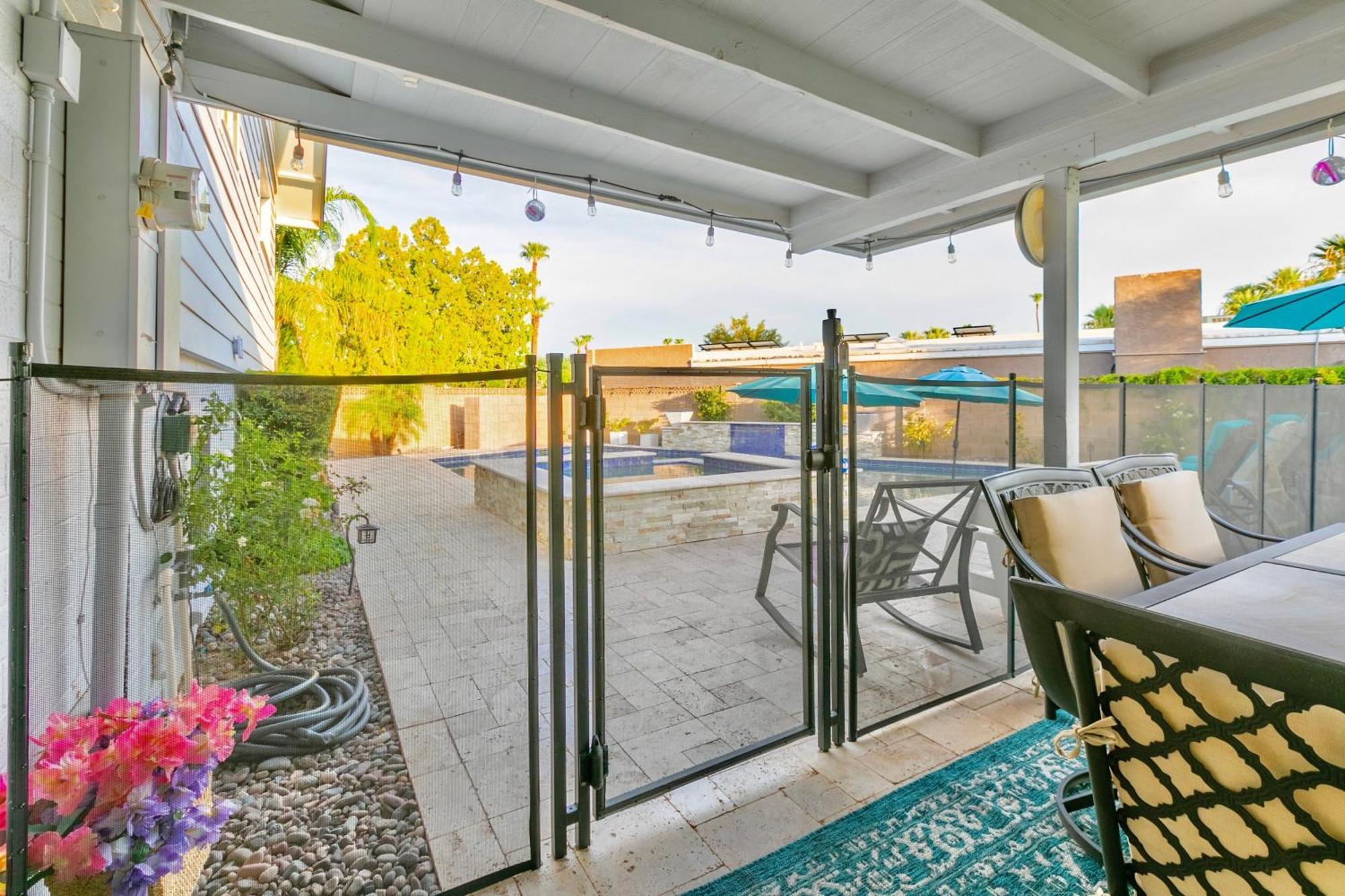 Scottsdale Paradise Escape!- Pet Friendly & Backyard Oasis, Pool- Nearby Dining And Shops! Villa Exterior photo