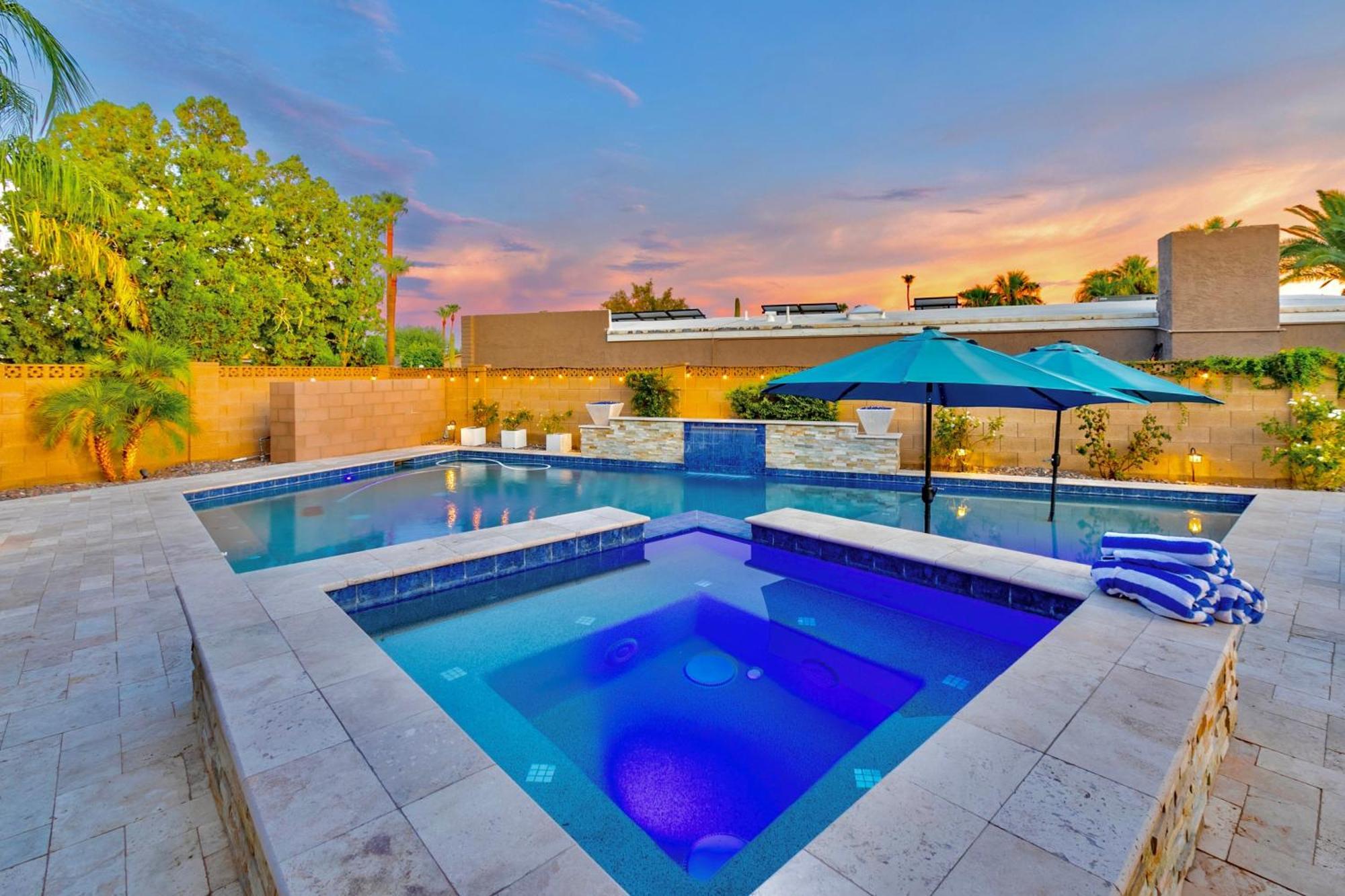 Scottsdale Paradise Escape!- Pet Friendly & Backyard Oasis, Pool- Nearby Dining And Shops! Villa Exterior photo